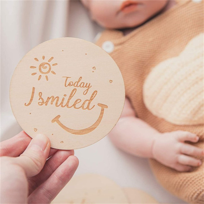 Round wooden laser engraving baby milestone5.JPG